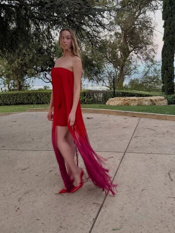 Full leaked Ella beatty private onlyfans photo