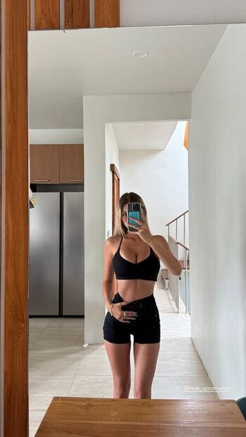 Full leaked Ella netzer page private onlyfans photo