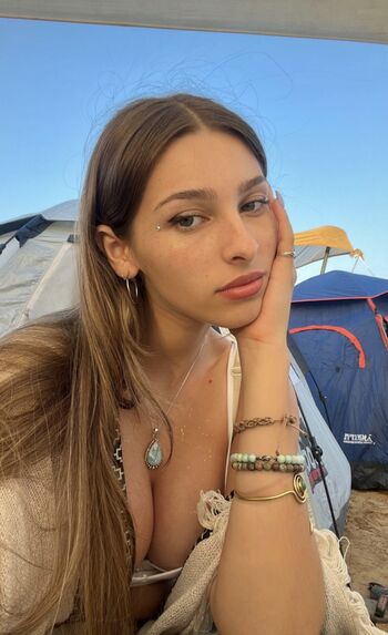 Full leaked Ella netzer page private onlyfans photo