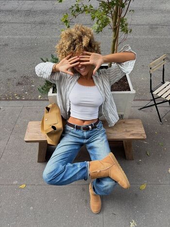 Full leaked Elle smith private onlyfans photo