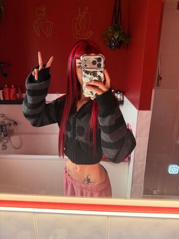 Full leaked Ellesaurus page private onlyfans photo