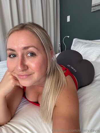 Full leaked Emely davis page private onlyfans photo