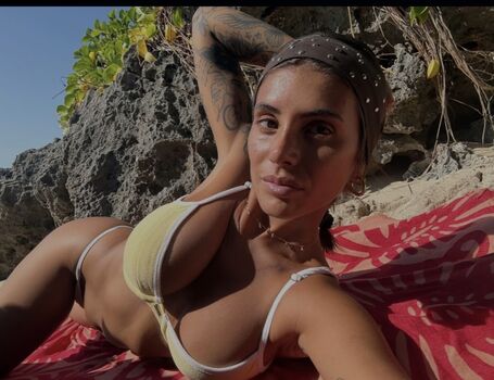 Full leaked Emiiby  page private onlyfans photo
