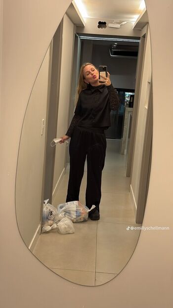 Full leaked Emilly schellmann page private onlyfans photo