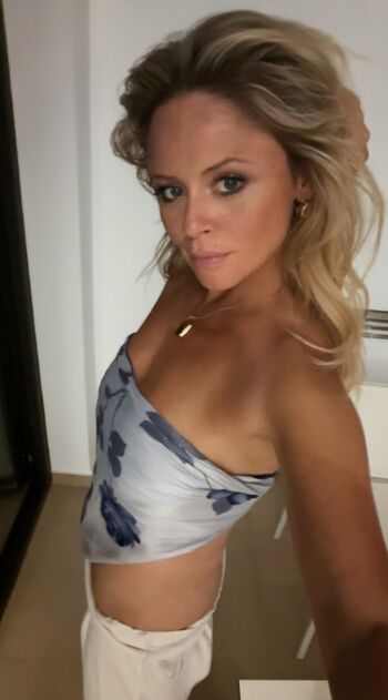 Full leaked Emily atack page private onlyfans photo
