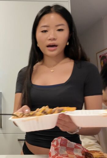 Full leaked Emily ha page private onlyfans photo