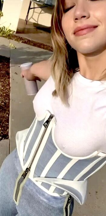 Full leaked Emily rudd page private onlyfans photo
