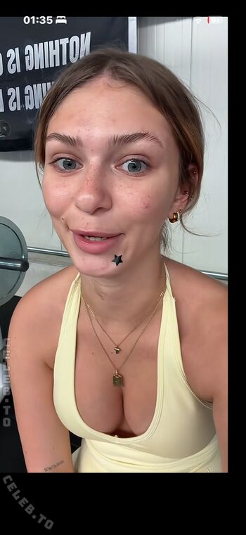 Full leaked Emilylior private onlyfans photo