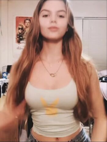 Full leaked Emma beardsley page private onlyfans photo