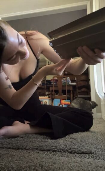 Full leaked Emma beardsley page private onlyfans photo
