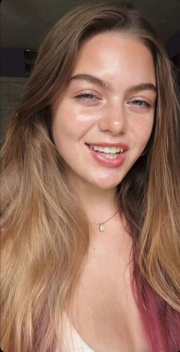 Full leaked Emma beardsley private onlyfans photo