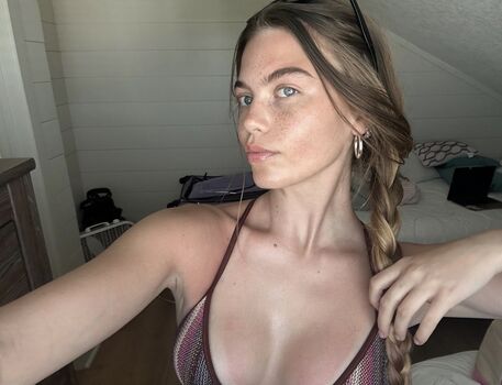 Full leaked Emma beardsley private onlyfans photo