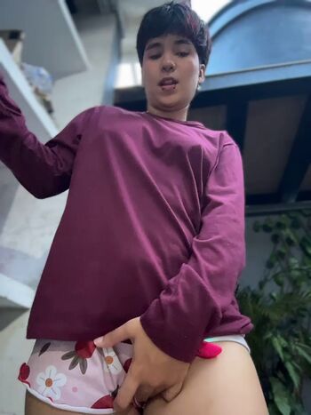 Full leaked Emma cute page private onlyfans photo