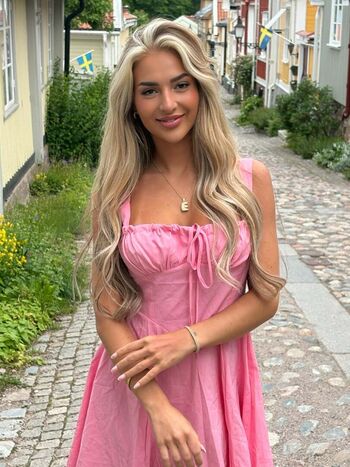 Full leaked Emmafernlund private onlyfans photo