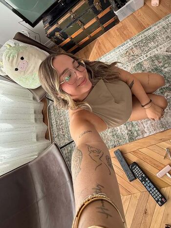 Full leaked Emy gauthier page private onlyfans photo