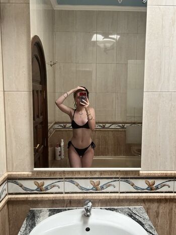 Full leaked Emzeeni page private onlyfans photo