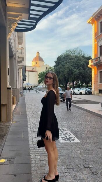 Full leaked Erin moriarty page private onlyfans photo