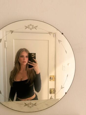 Full leaked Erin moriarty page private onlyfans photo