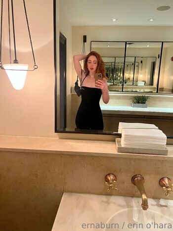 Full leaked Ernaburn  page private onlyfans photo