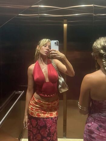 Full leaked Ester exposito page private onlyfans photo