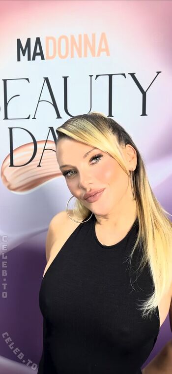 Full leaked Evelyn burdecki private onlyfans photo
