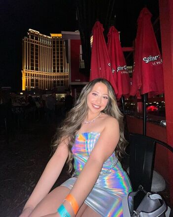 Full leaked Everythingveronica page private onlyfans photo