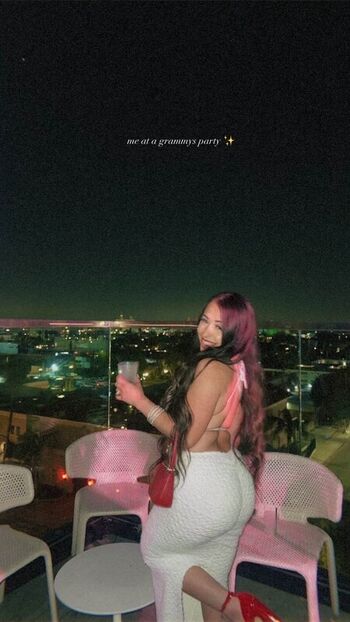 Full leaked Everythingveronica page private onlyfans photo