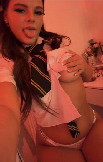 Full leaked Eviesells page private onlyfans photo