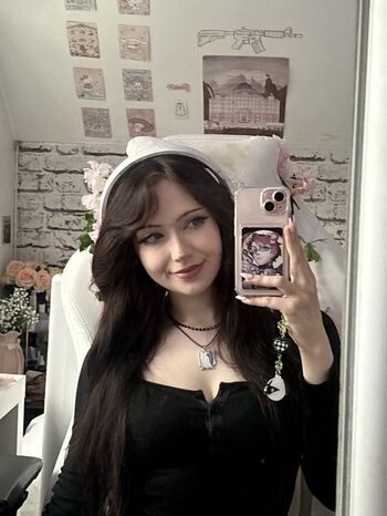 Full leaked Fairygee private onlyfans photo