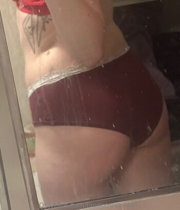 Full leaked Fandomreactions page private onlyfans photo