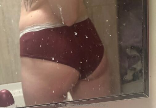 Full leaked Fandomreactions page private onlyfans photo