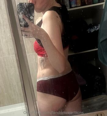 Full leaked Fandomreactions page private onlyfans photo