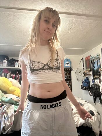 Full leaked Fandomreactions private onlyfans photo