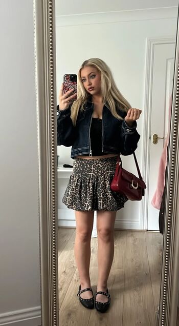 Full leaked Fayehanson page private onlyfans photo