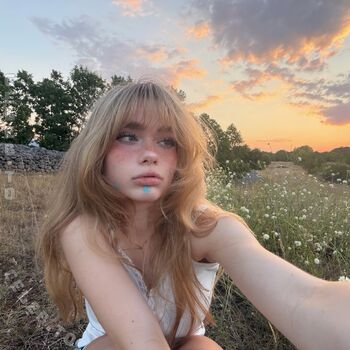 Full leaked Felinenyaa page private onlyfans photo