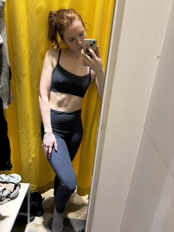Full leaked Fieva page private onlyfans photo