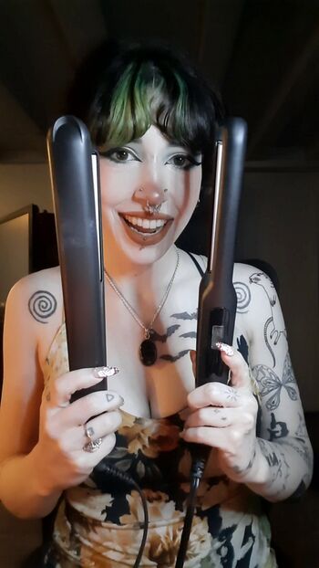 Full leaked Flodaasmr private onlyfans photo