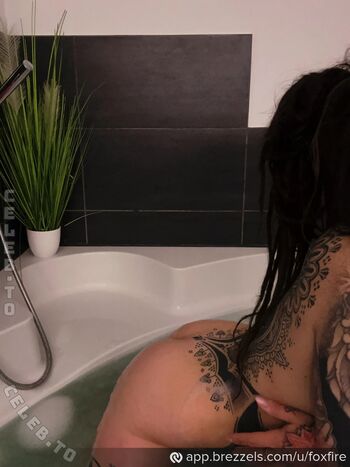 Full leaked Fox fire page private onlyfans photo