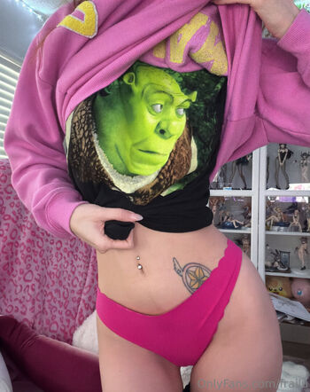 Full leaked Frailu page private onlyfans photo