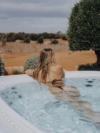 Full leaked Franziska eckey private onlyfans photo