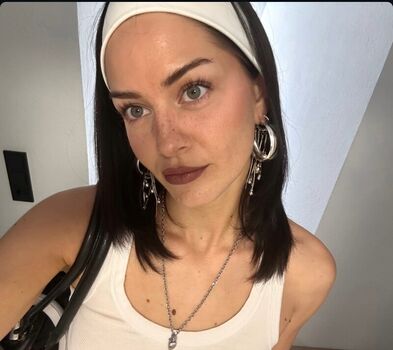 Full leaked Freckles asmr private onlyfans photo