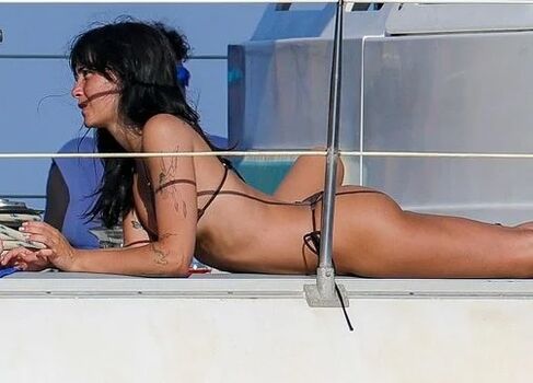 Full leaked Frida reed page private onlyfans photo