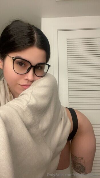 Full leaked Geminisavy  page private onlyfans photo