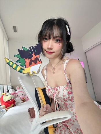 Full leaked Glihttr private onlyfans photo