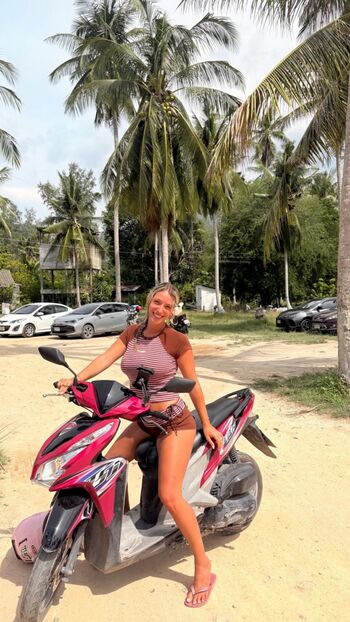 Full leaked Hadasri private onlyfans photo
