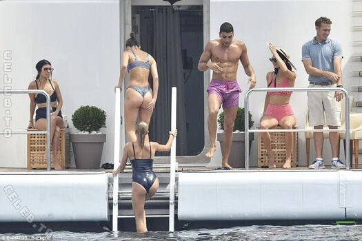 Full leaked Hailey bieber page private onlyfans photo