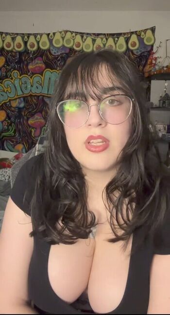 Full leaked Haileyavocad private onlyfans photo