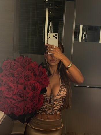 Full leaked Happymogli private onlyfans photo