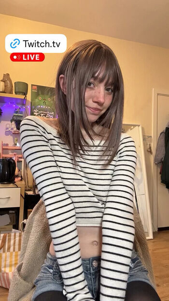 Full leaked Haropones page private onlyfans photo