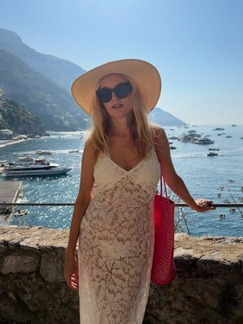 Full leaked Heather graham page private onlyfans photo